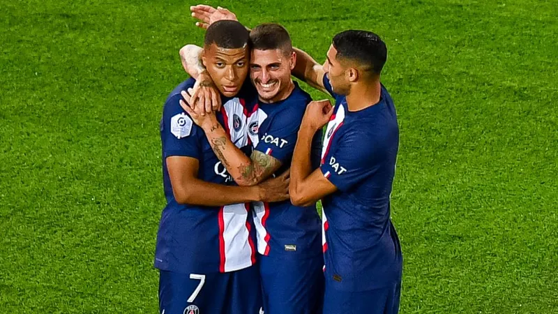 Mbappe hờ hững dù mới ghi bàn