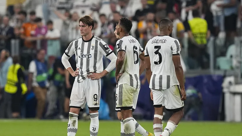 Juventus của Vlahovic đang thất bát cả ở sân cỏ lẫn kinh tế