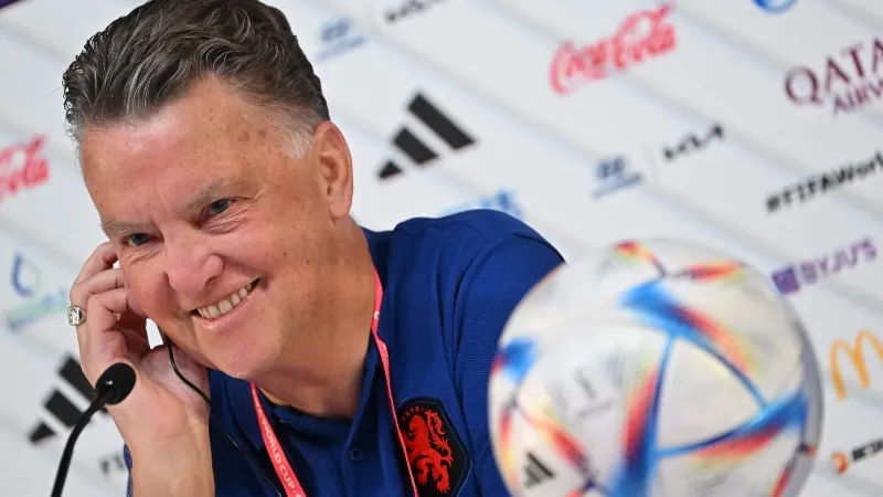 van Gaal lại "tạo nét" ở World Cup 2022