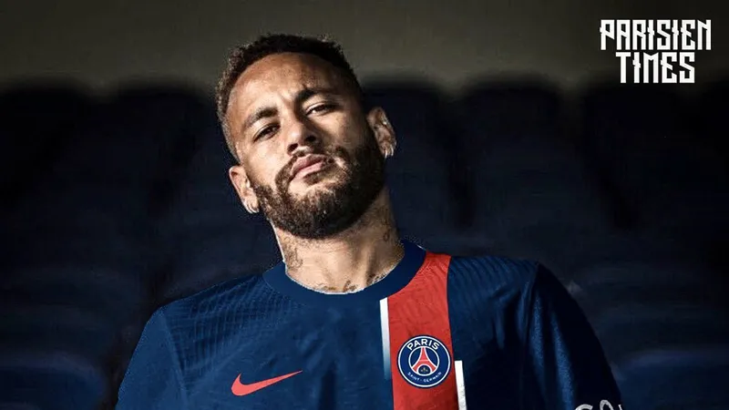 Neymar mặc trang phục mới của PSG