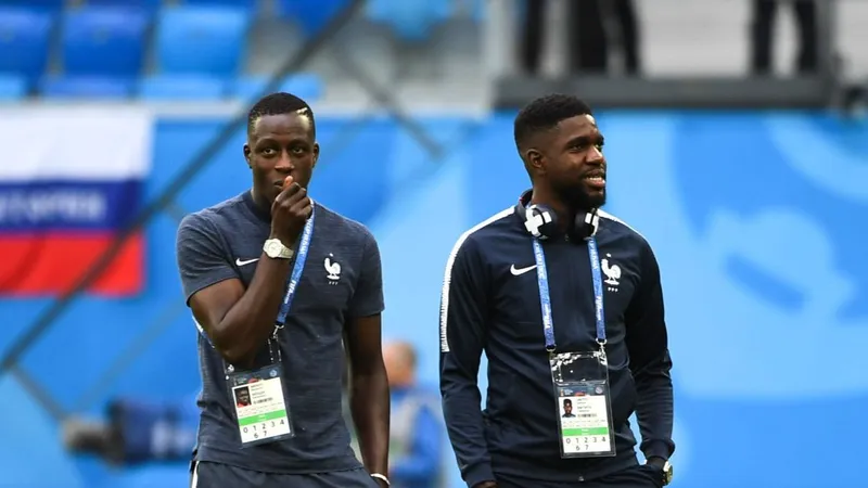 Benjamin Mendy và Samuel Umtiti