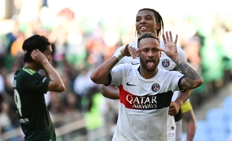 Không còn Messi và Mbappe, PSG quay về phụ thuộc Neymar?