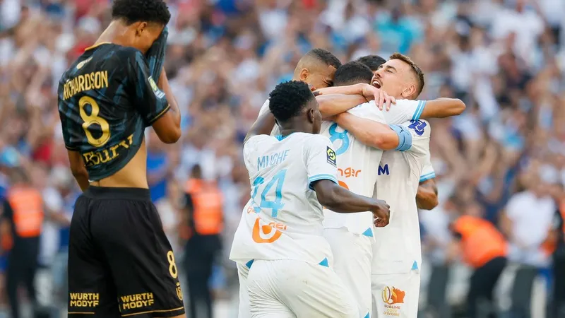 Marseille đánh bại Reims