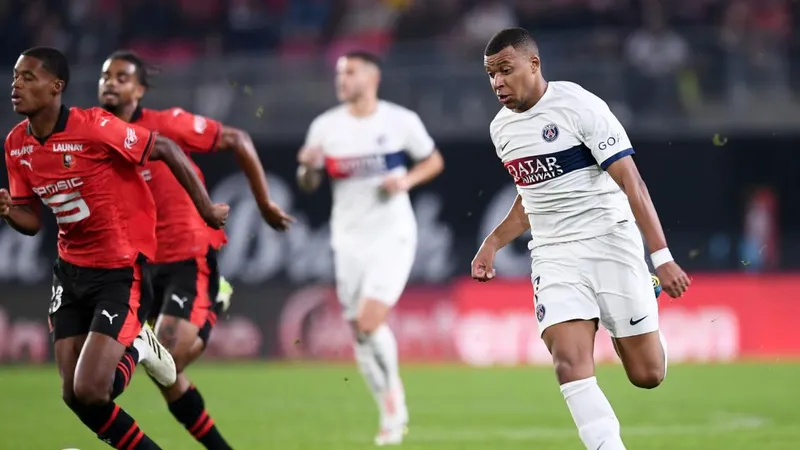 Mbappe chưa thể ghi bàn trở lại cho PSG