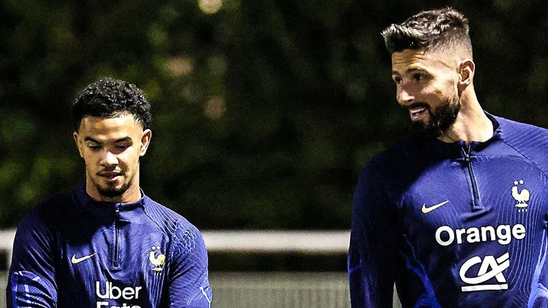 Giroud và Zaire-Emery