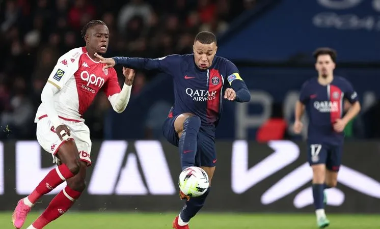 Mbappe và PSG sẽ tăng tốc trong cuộc đua vô địch?