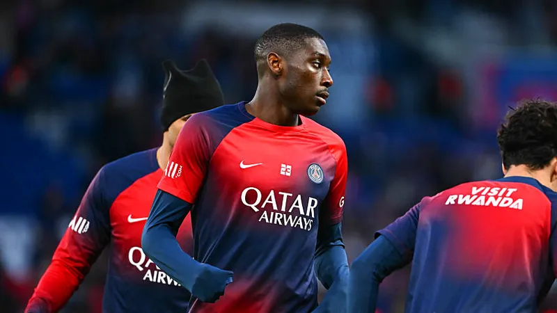 Người hâm mộ PSG ngán ngẩm với Kolo Muani