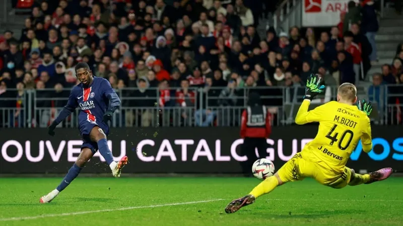 Lập hat-trick vào lưới Brest, Ousmane Dembele đạt đỉnh cao sự nghiệp tại PSG