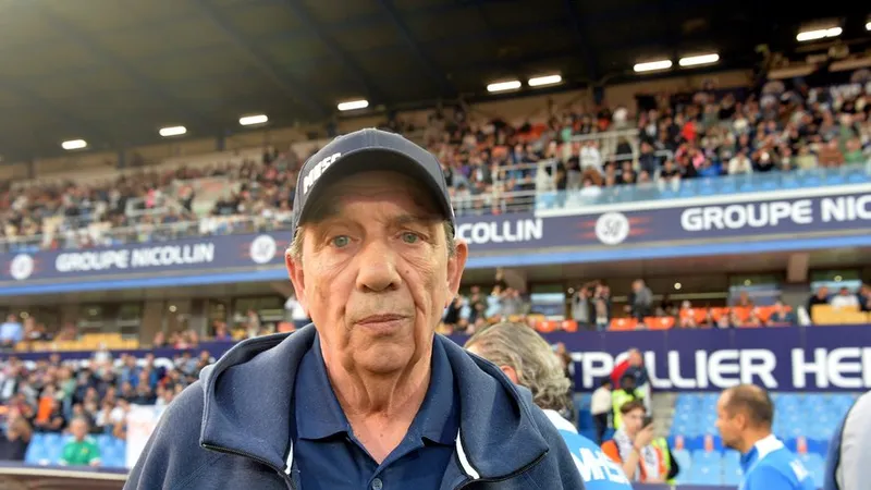 HLV Jean-Louis Gasset thừa nhận Montpellier không còn khả năng trụ hạng Ligue 1 sau thất bại Saint-Etienne