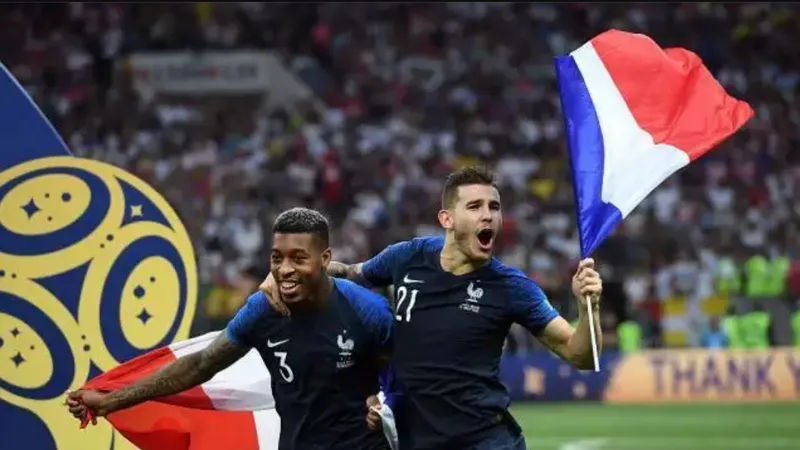 Presnel Kimpembe và Lucas Hernandez là thành viên đội tuyển Pháp vô địch World Cup 2018