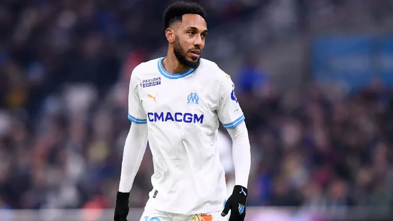 Tiền đạo kỳ cựu người Gabon Pierre-Emerick Aubameyang sắp trở lại Olympique Marseille. Ảnh: Foot Mercato