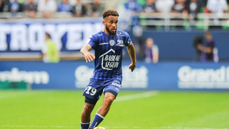Bryan Mbeumo, tân binh Man.United từng được đào tạo tại ESTAC Troyes. Ảnh: Foot Mercato