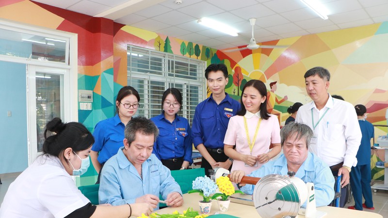 New therapy room brings hope to disabled residents