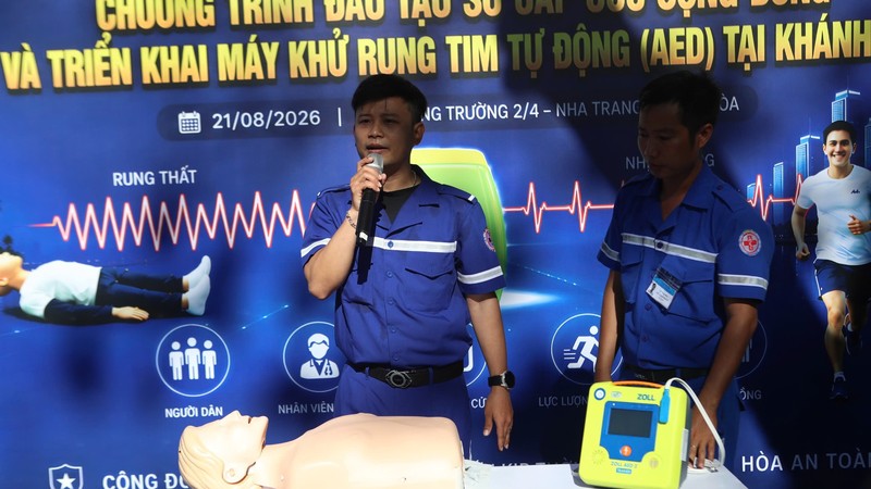 Khanh Hoa to install 25 AEDs along Nha Trang Beach