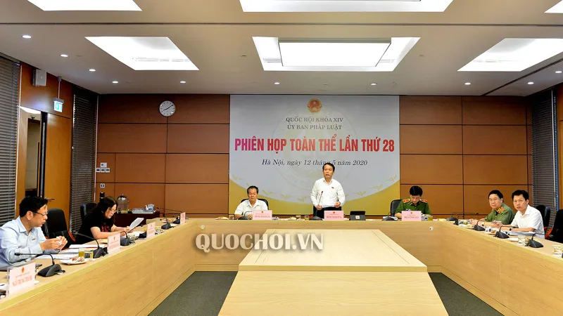Xử lý 27 thủ tục hành chính về sổ hộ khẩu, sổ tạm trú như thế nào?