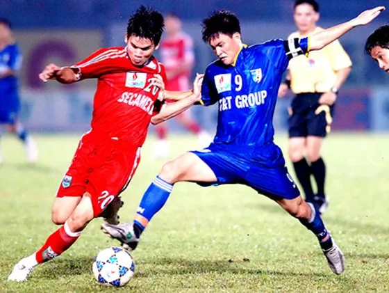 Công Vinh trong thời điểm khoác áo cho Hà Nội T&T