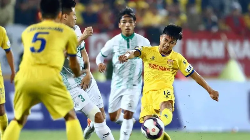 Nam Định giành chiến thắng sau 3 trận thua liên tiếp. Ảnh: BDFC
