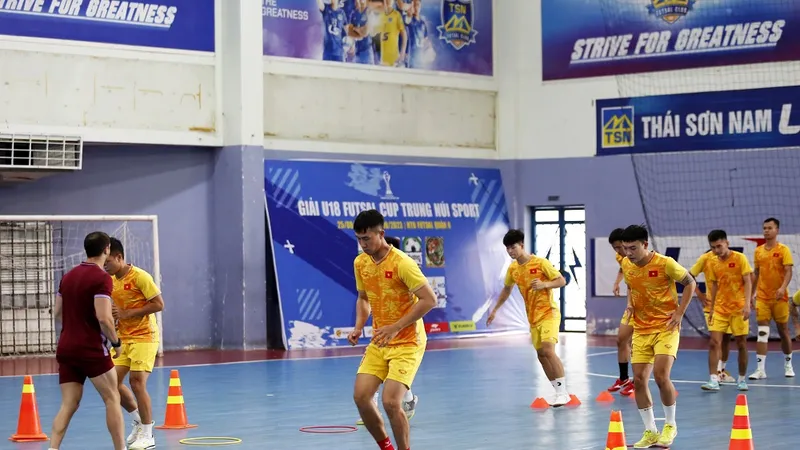 Đội tuyển futsal Việt Nam đã đi vào tập huấn hơn 2 tuần qua
