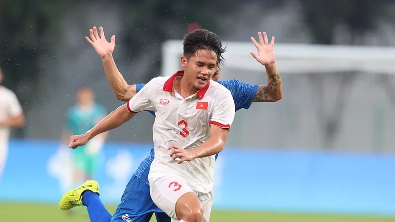 Oympic Việt Nam thắng trận ra quân nhưng với người hâm mộ thì chưa "ngọt" lắm khi bị thủng lưới 2 bàn