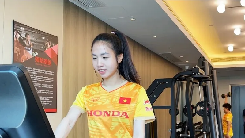 Trần Thị Duyên đóng góp 1 bàn trong trận thắng 6-1 trước đội tuyển Bangladesh vào ngày 25-9
