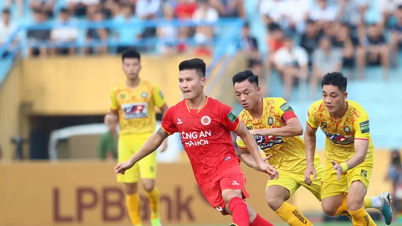 Công an Hà Nội vượt qua Thanh Hóa trong cả hai lần gặp gỡ ở mùa bóng năm nay