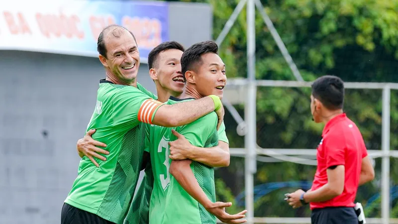 "Lão tướng" Huỳnh Kesley Alves đã có màn trở lại sân cỏ đầy ấn tượng