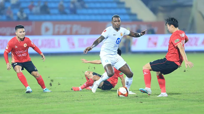 CAHN FC đang có phong độ thiếu ổn định sau khi thay HLV