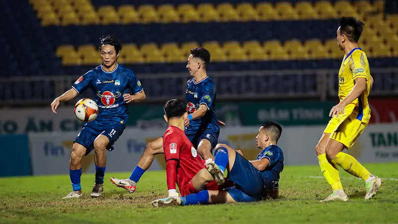 HA.GL liệu có thể gượng dậy trên sân Thiên Trường?