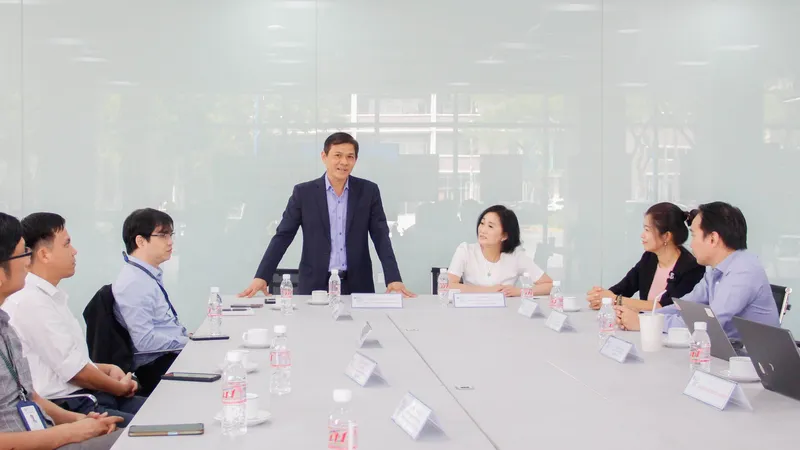 Ông Giang Quốc Dũng - Phó Tổng Giám đốc Becamex IDC phát biểu tại chương trình làm việc