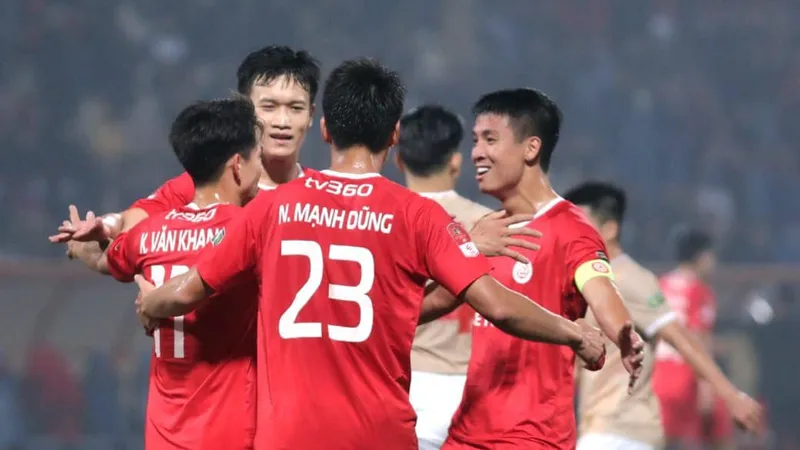 Phong độ ổn định của dàn tuyển thủ trong đội hình Viettel FC là tín hiệu vui với đội tuyển Việt Nam. Ảnh: VTFC