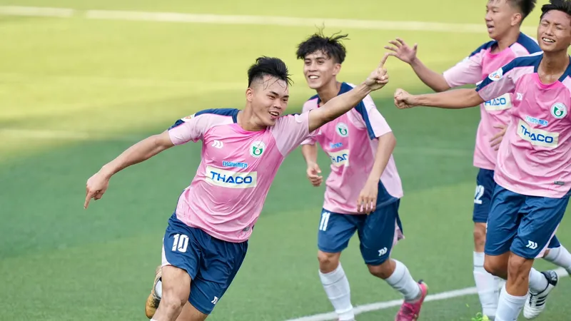 Trường ĐH Sư phạm TDTT sẽ gặp "kỳ phùng địch thủ" ĐH Thủy Lợi ở trận chung kết