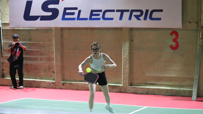 Pickleball được biết đến như một môn thể thao đang gây “nghiện” tại Việt Nam