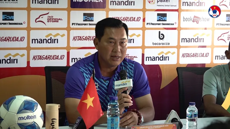 Thầy trò HLV Hứa Hiền Vinh nói gì trước trận ra quân ở giải U19 Đông Nam Á 2024?