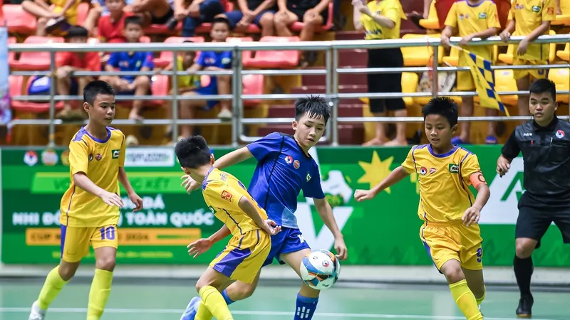 SLNA thắng cách biệt Thái Nguyên để vào tranh chung kết