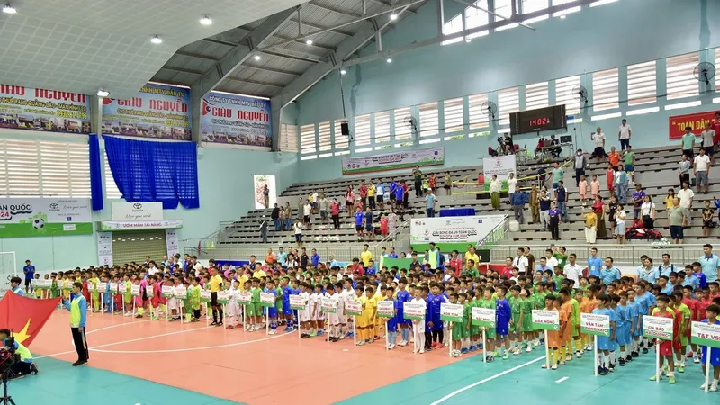 Toàn cảnh lễ khai mạc giải