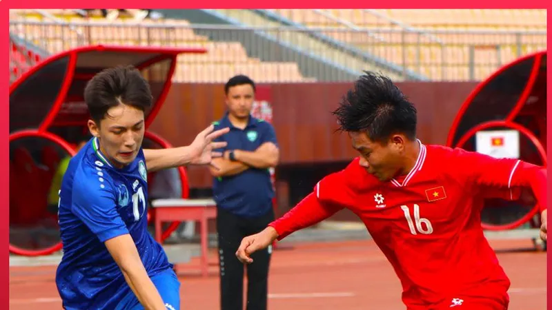 U16 Việt Nam bất ngờ thắng cách biệt 3-0 trước U16 Uzbekistan