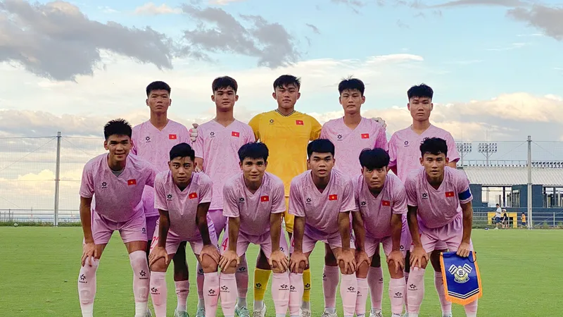 Đội hình xuất phát của U20 Việt Nam trong trận gặp CLB Imabari