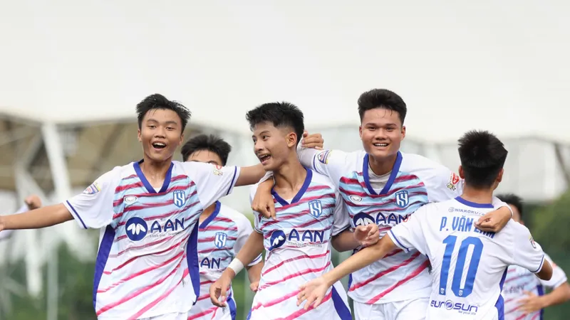 U15 SLNA khởi đầu thuận lợi sau chiến thắng 3-0 trước HA.GL