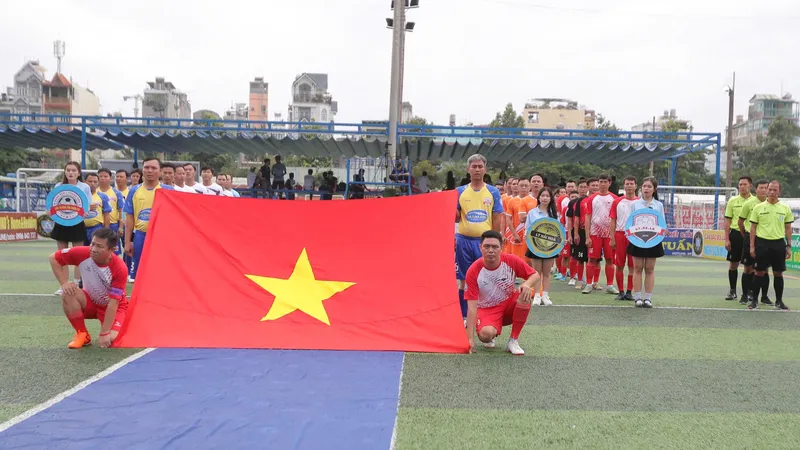 Giải lần đầu tiên có sự tham dự của 4 đội. Các trận đấu đều diễn ra trên sân PM Sport, 104 Tân Sơn - quận Tân Bình.