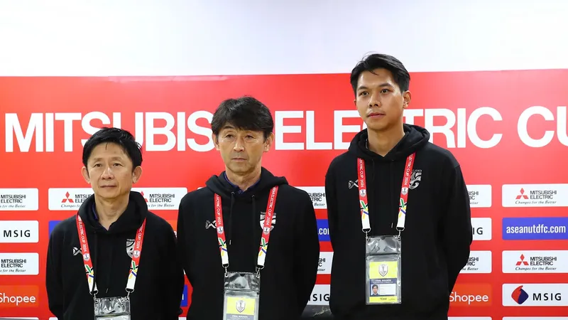HLV Masatada Ishii có phần lo lắng trước ngày vào giải