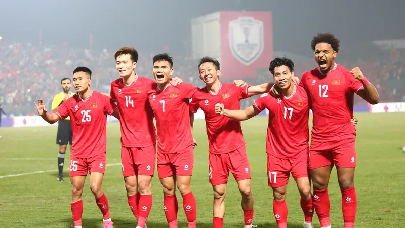 Đội tuyển Việt Nam tiếp tục thăng tiến trên BXH FIFA