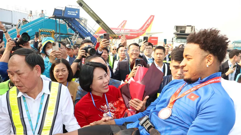 Xuân Son, cầu thủ giành cú đúp giải thưởng cá nhân tại ASEAN Cup 2024