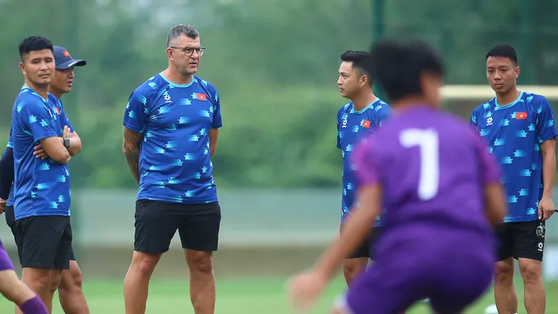 Thầy trò đội tuyển U17 Việt Nam sẽ có chuyến tập huấn tại Oman vào cuối tháng 3.