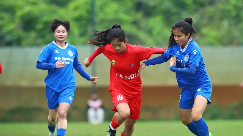 Không thể giải quyết tốt ở trận quyết định, Thanh Nhã cùng đội Hà Nội đã bị loại từ vòng đấu bảng.