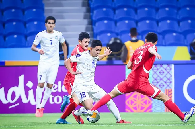 U17 Uzbekistan thắng thuyết phục CHDCND Triều Tiên để vào tranh chung kết cùng đội chủ nhà.