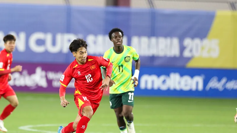 U16 Việt Nam có thêm cơ hội tích lũy kinh nghiệm thi đấu quốc tế qua giải U16 tứ hùng tại Trung Quốc tới đây.