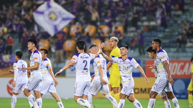 Với thực lực và phong độ ổn định, Hà Nội FC rộng cơ hội giành trọn 3 điểm ở vòng 20.