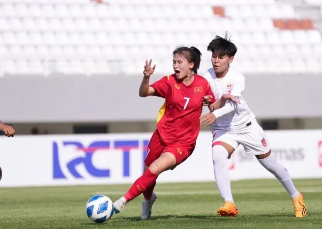 Đội U19 nữ Việt Nam dưới triều đại của tân HLV Okiyama Masahiko chuẩn bị ra mắt khán giả TPHCM.