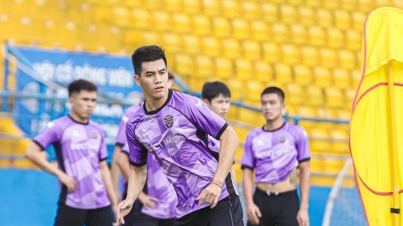 Tiến Linh nói lời chia tay Becamex TPHCM trước thềm mùa bóng mới.