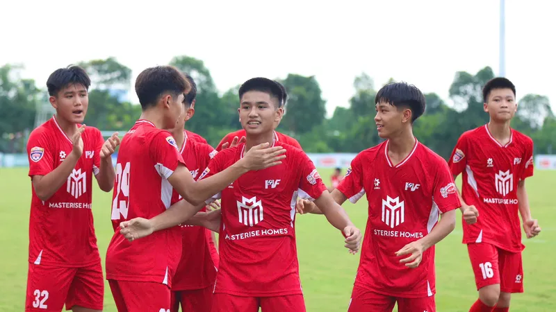PVF hoàn tất cú đúp vô địch bóng đá trẻ khi liên tiếp đăng quang ở VCK U21 và U15 quốc gia 2025.